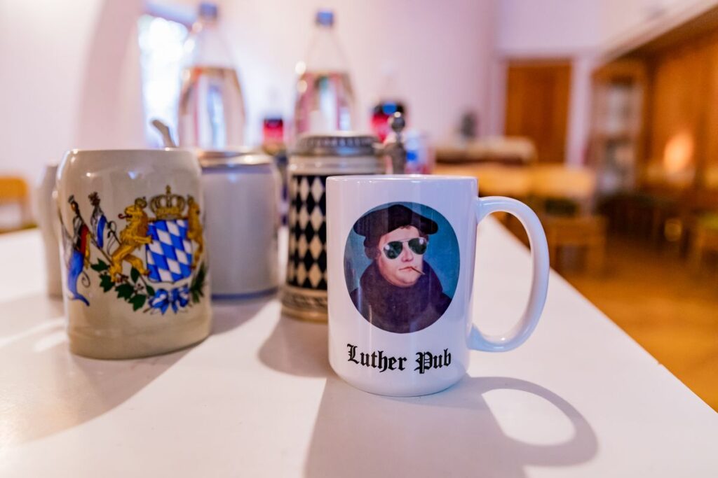 Luther pub korsók